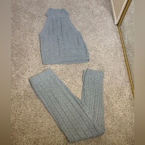 Cable knit halter top sweater set Coord from Fashion Nova.  Size small NWOT